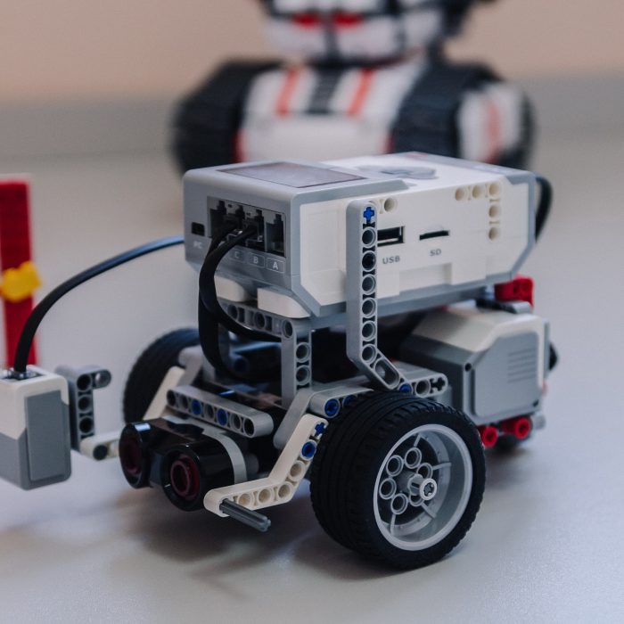 ^A4277BEA189C2C1053F77E4D740DEDBEAE52261B045DE47D4F^pimgpsh_fullsize_distr-min